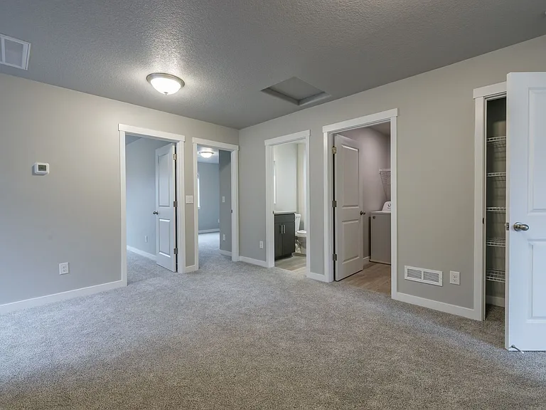 Oak Heritage Townhomes — Photo 49