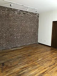 Rented by Batra Group Inc