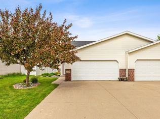 3309 Adams St S, Fargo, ND 58104