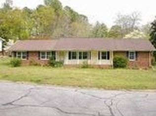 185 Holly Ln, Athens, GA 30606