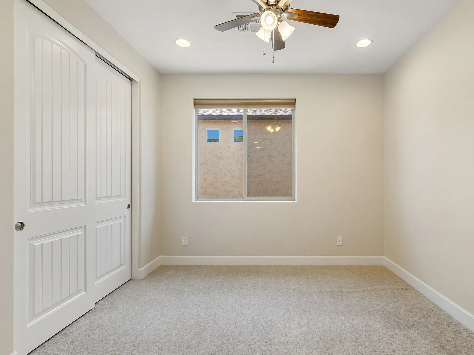 1292 Low Valley Lane - 1 — Photo 3