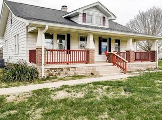 3662 W Smith Valley Rd, Greenwood, IN 46142