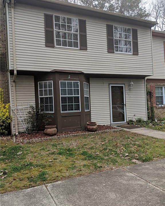 1st image of 439 Youngs Mill Ln