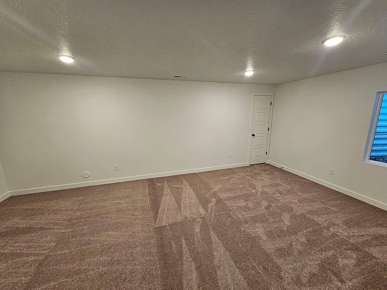 10027 N Torreya Dr — Photo 17