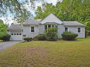 68 School St, Northborough, MA 01532