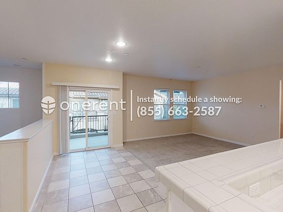 2nd image of 406 Presidio St