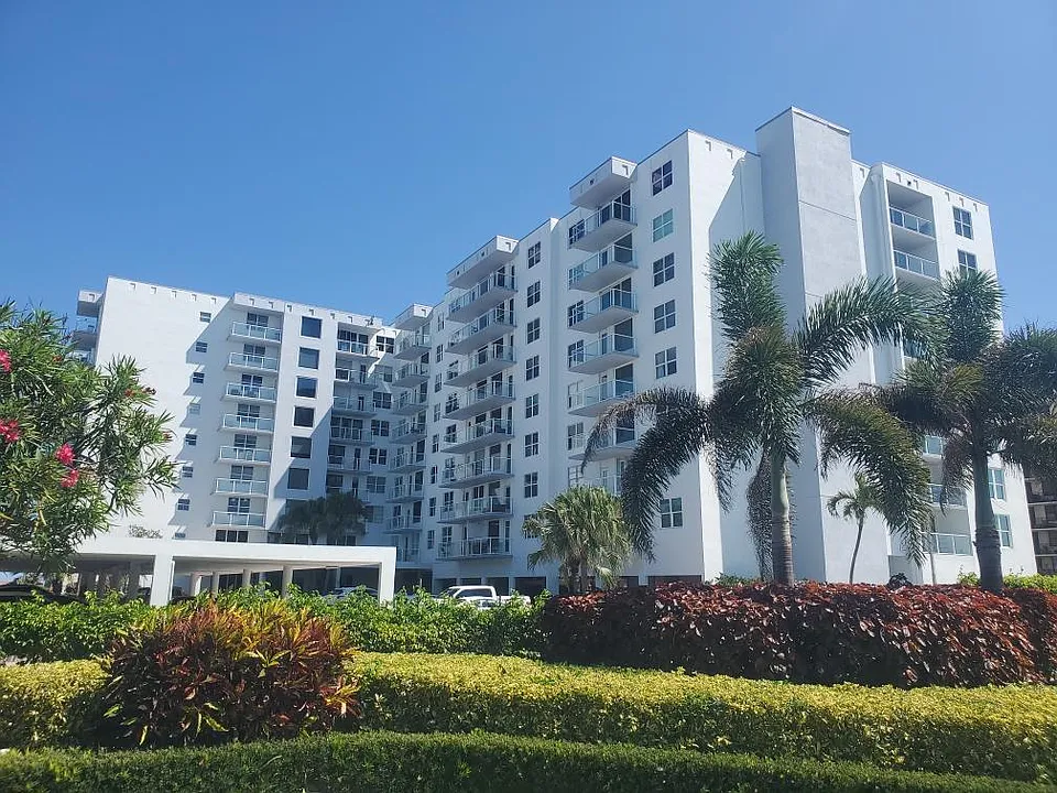 3450 S Ocean Blvd #621