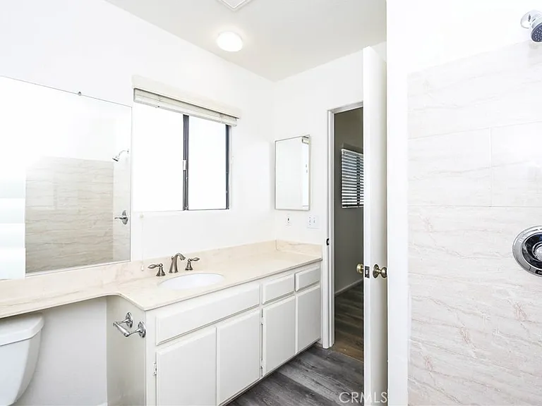 622 N Wilson Ave #4 — Photo 13