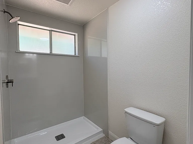7757 Southbreeze Dr — Photo 17