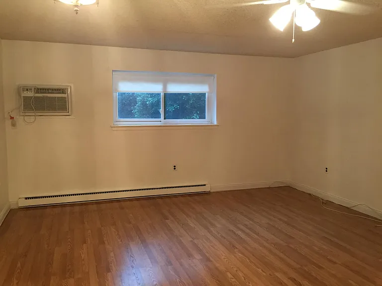 2 Glendale Rd #2 — Photo 13