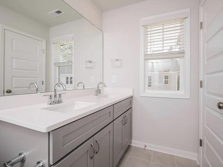 Legacy Oaks Townhomes — Photo 80