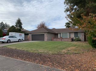 2801 Tahitian Ave, Medford, OR