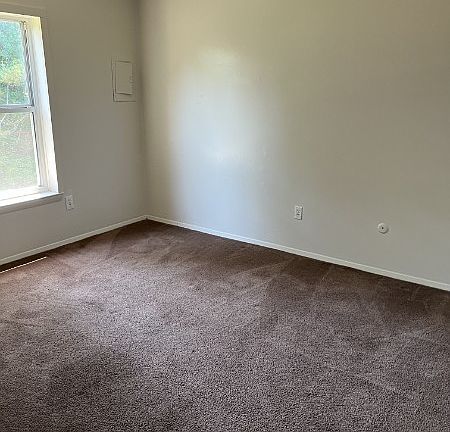 3rd image of 4608 Albert Ct APT 201