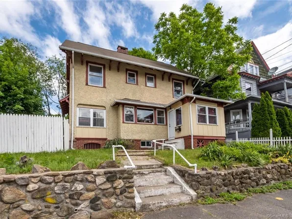 34 Woodlawn Terrace, Waterbury, CT 06710