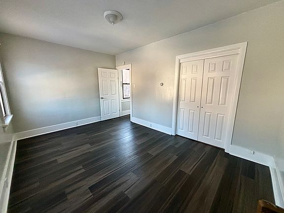 3rd image of 405 1st St Floor 2