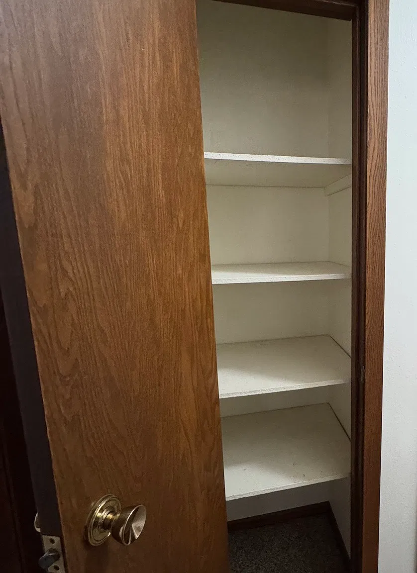 2 bed, 804 sqft, $1,100 — Photo 4