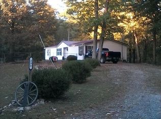 290 Draper Estate Ln, Max Meadows, VA 24360