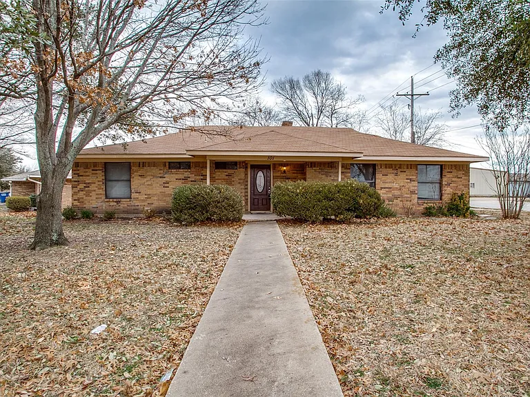101 Teakwood Dr — Photo 16