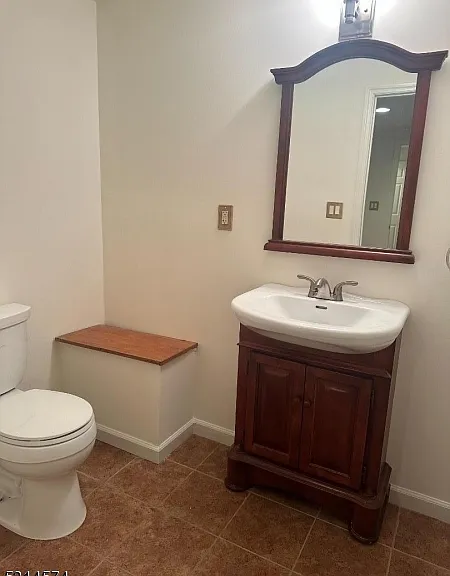 3 Donna Dr — Photo 17