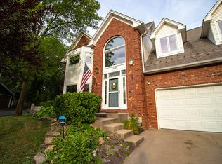 1328 Bramar Dr, Joplin, MO 64801