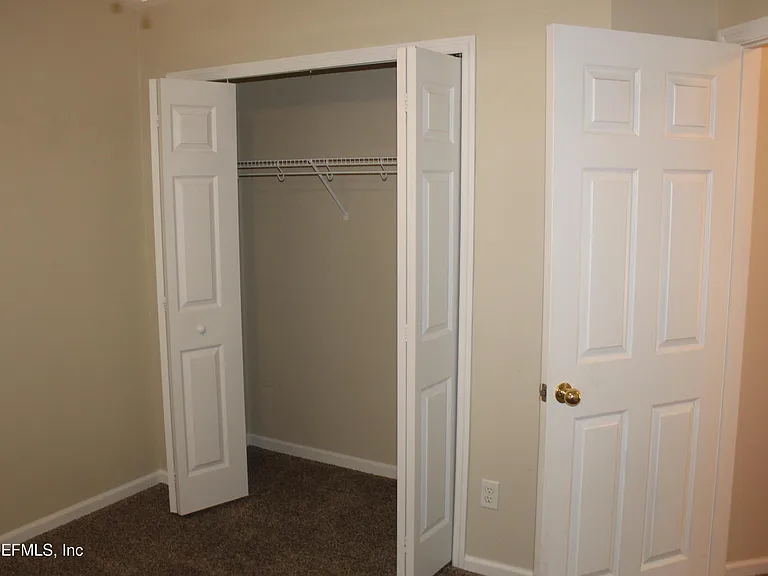 684 Sid Dr — Photo 19