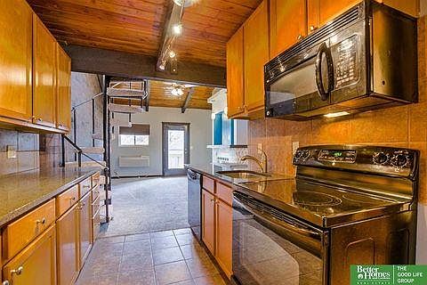 4th image of 8941 Miami St APT 31