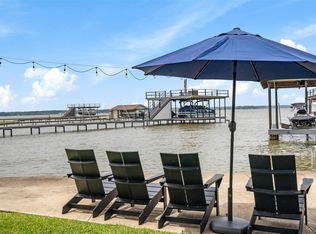 166 Ocean Dr, Gun Barrel City, TX 75156