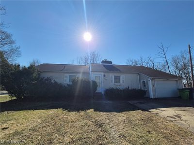 1093 E Schaaf Rd, Brooklyn Heights, OH, 44131