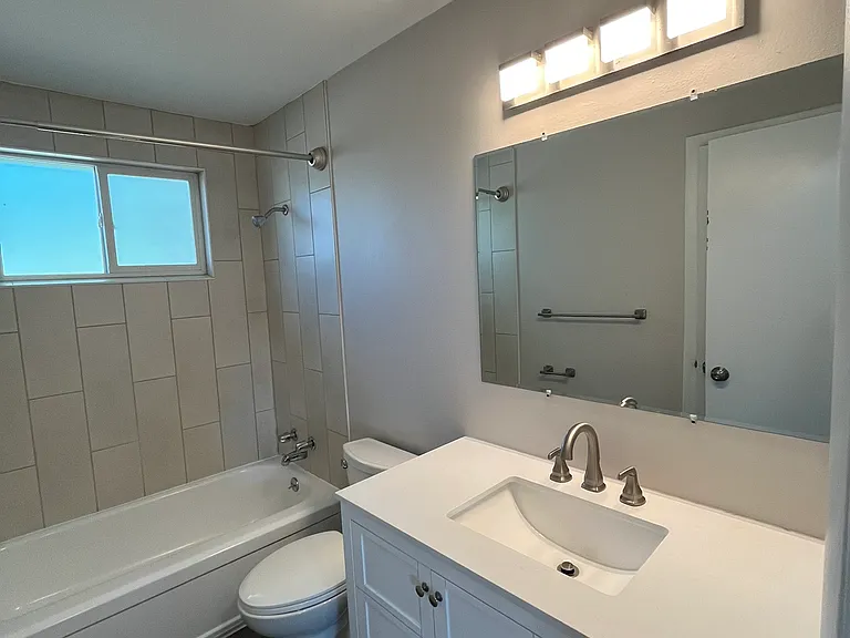 3741 Oak St #3747 — Photo 31