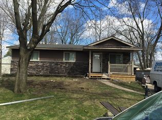 390 Hauxwell Dr, Lake Orion, MI