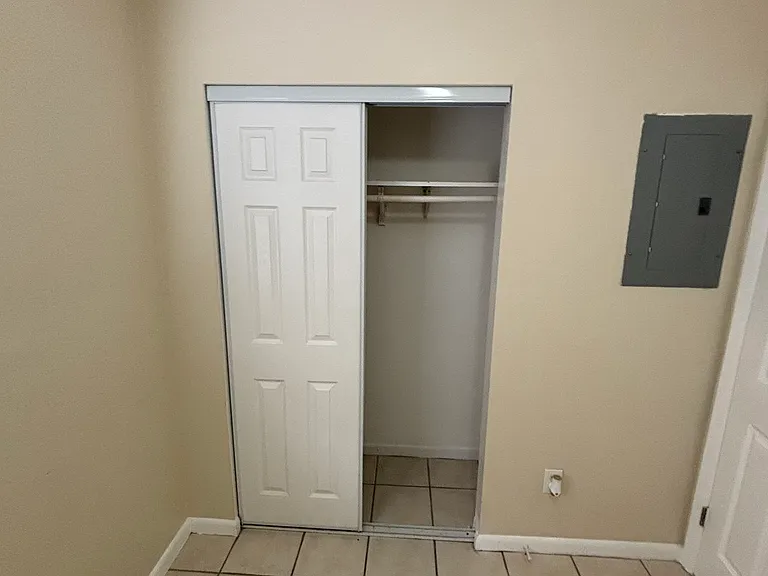 1791 Juno Rd #5 — Photo 5