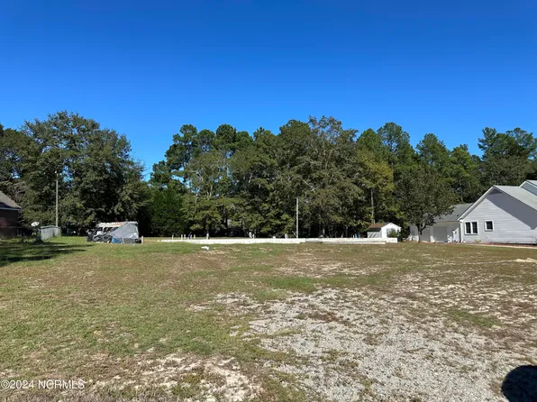 9461 Deerfield Circle, Laurinburg, NC 28352