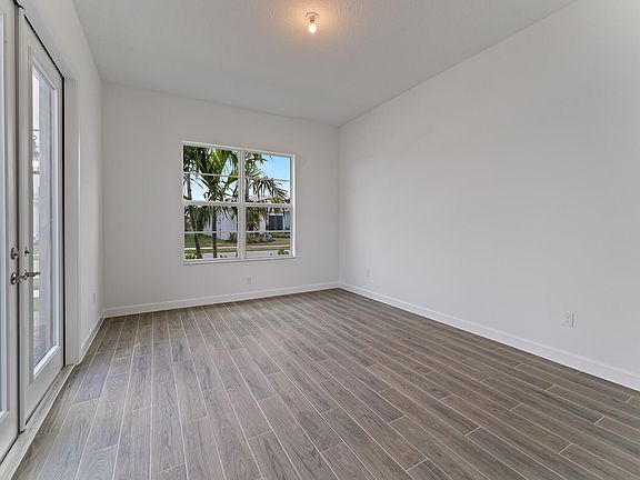 3rd image of 10317 SW Velorum Way
