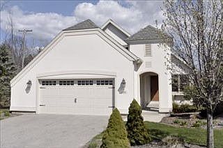 5th image of 408 Enclave Ct SE