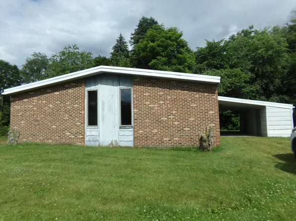 313 Sunset Circle Rd, Lewisburg, WV 24901