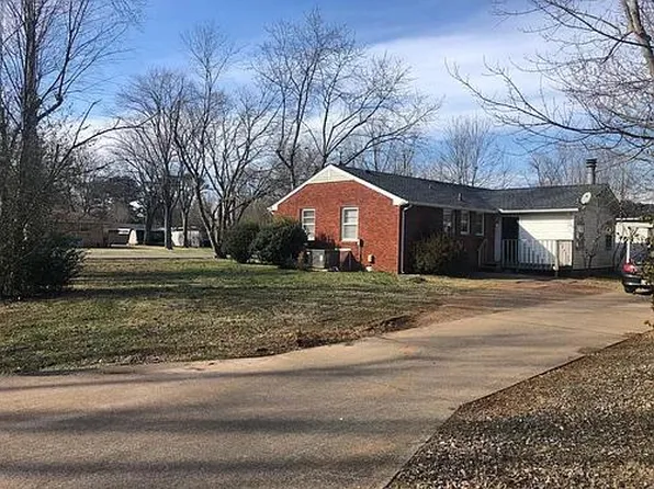 1703 Clydeway Dr, Murfreesboro, TN 37130