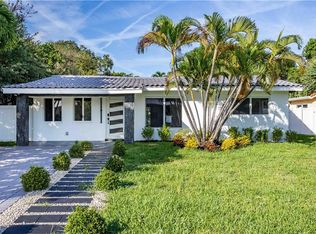 329 SW 2nd St, Boca Raton, FL 33432