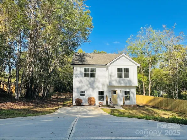 10 Pine Cone Ln, Granite Falls, NC 28630