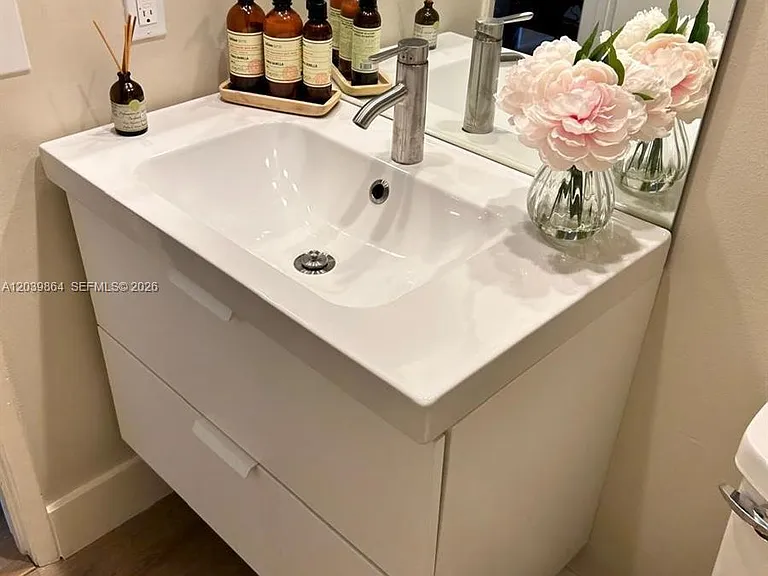 3520 Oaks Way #607 — Photo 12