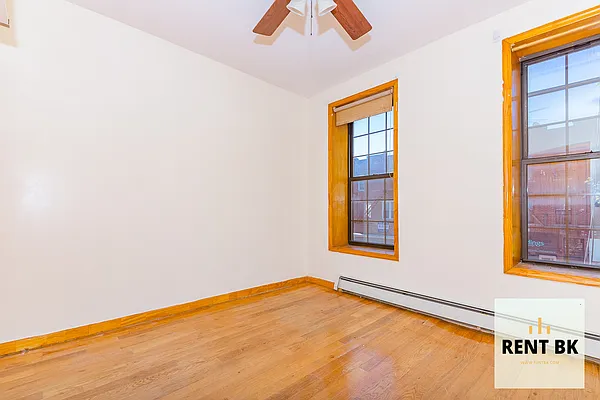 Rented by RENTBK LLC | media 10