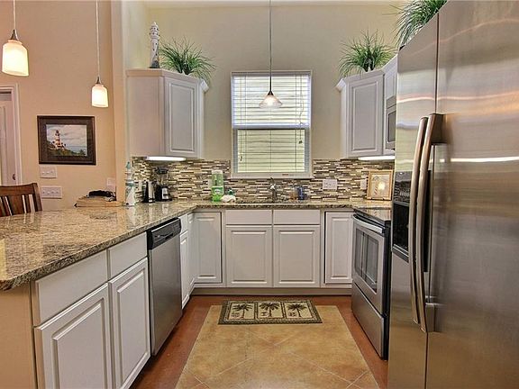 3rd image of 2212 State Highway 361 Unit 205