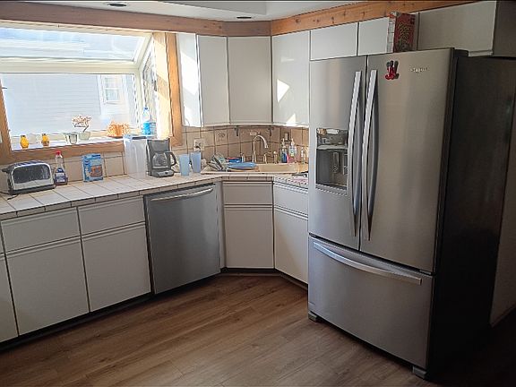 3rd image of 1115 N 12th Ave