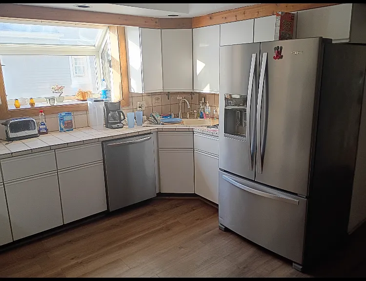 1115 N 12th Ave — Photo 3