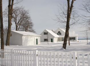 2143 Douglas Dr, Tawas City, MI 48763