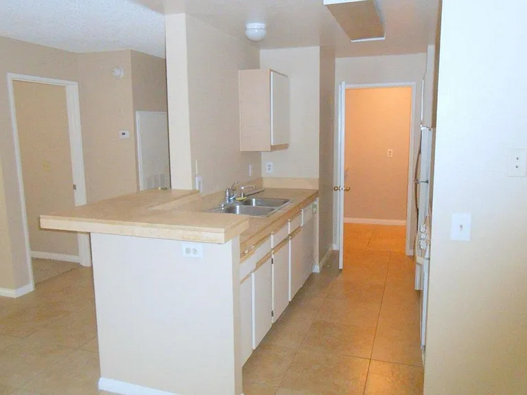 2200 Fort Apache Rd #10-2088 — Photo 8