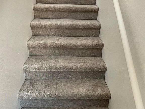 5th image of 3688 Deloy Dr APT 2