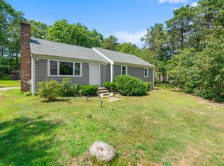 4 Linda Ln, Forestdale, MA 02644