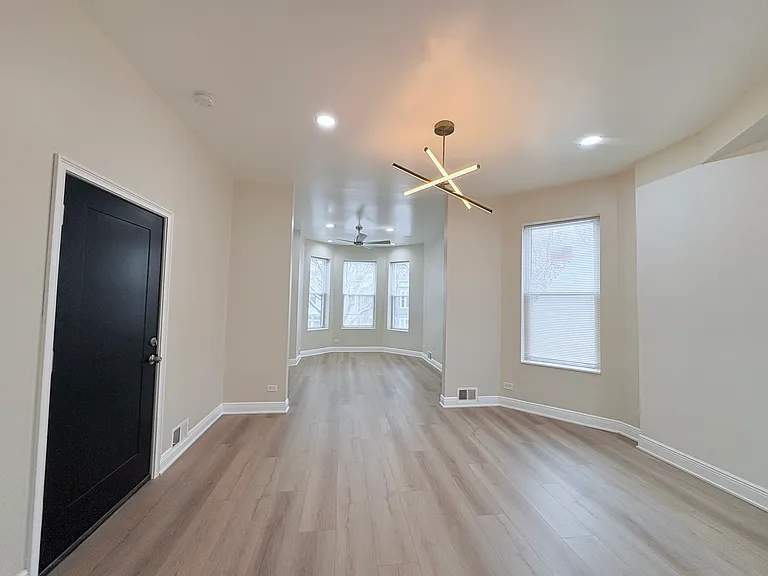 1628 N Kimball Ave #2 — Photo 8
