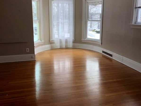 19 Ellicott Ave #2