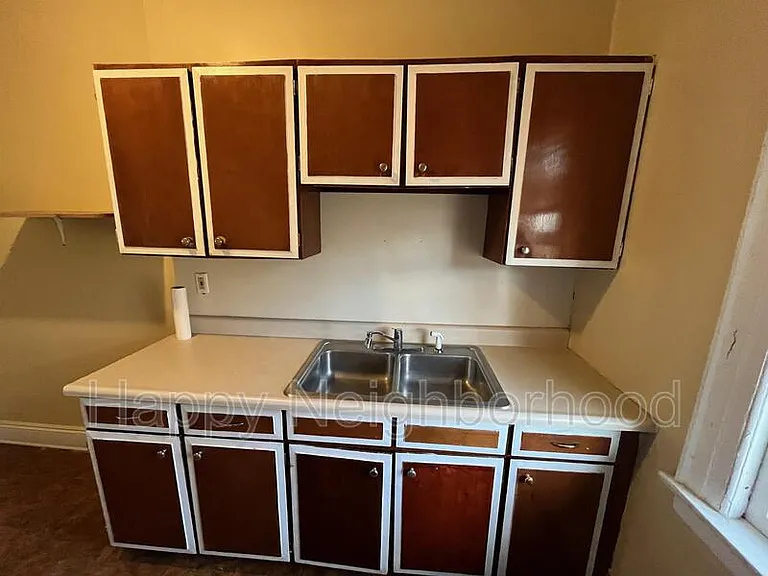 130 Bradley Ave #303 — Photo 12